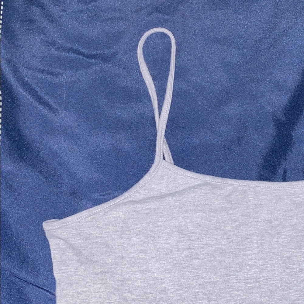 Tanktop - Picture 2 of 3